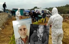 Tarsus'ta 57 Yıllık Çift, 5 Saat Arayla Koronavirüsten Öldü